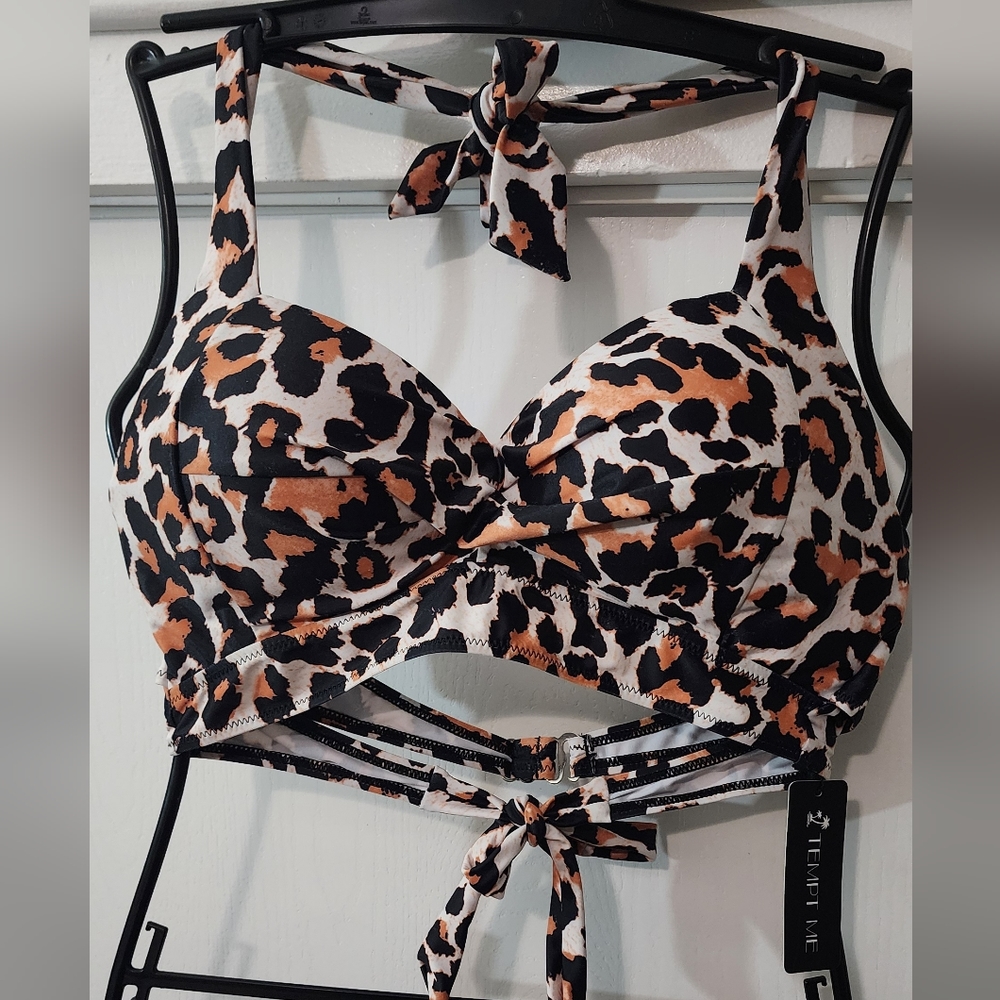 Bikini top size M